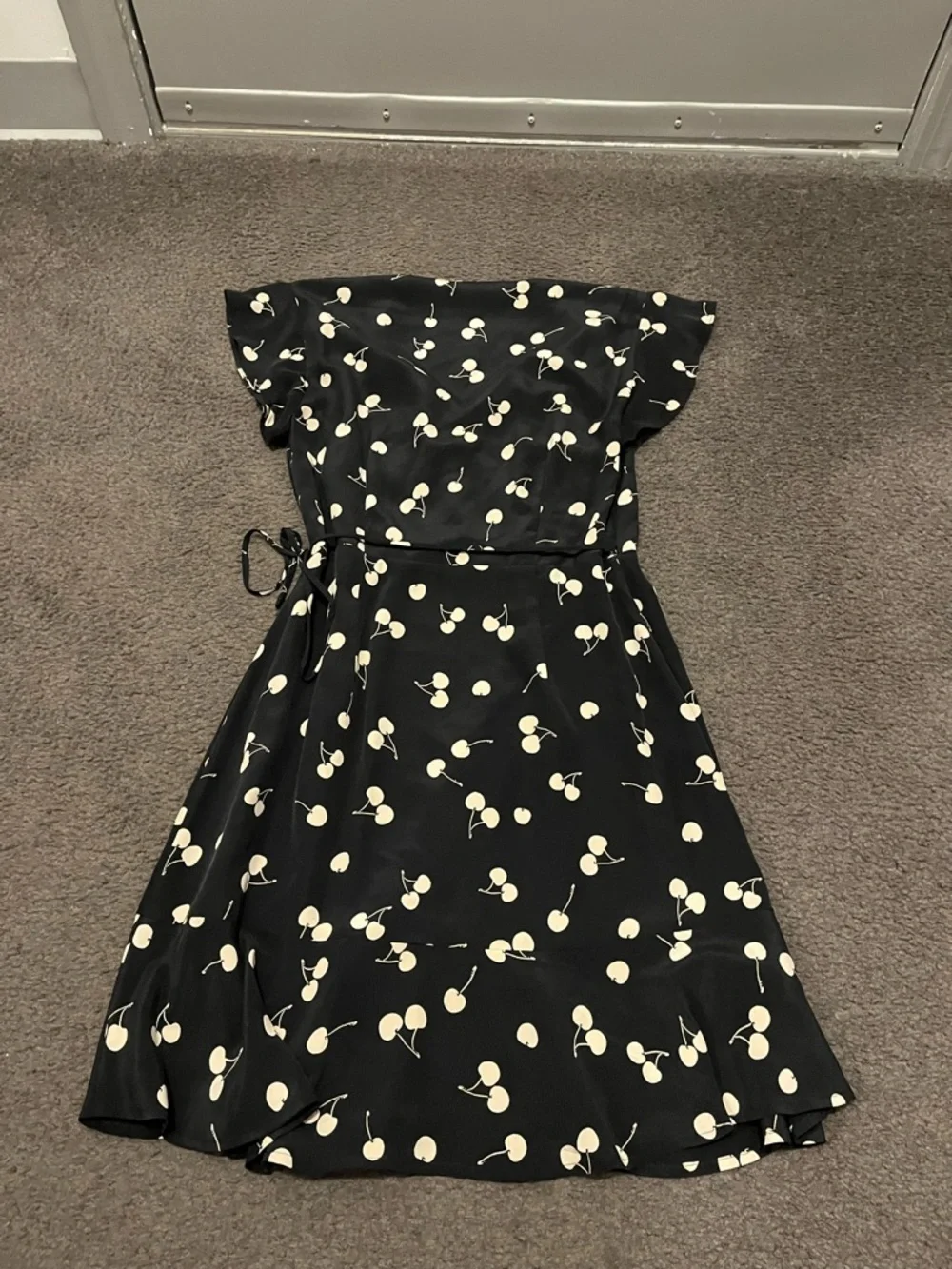 Rails Leanne Cherry Silk Wrap Dress - Picture 4 of 9